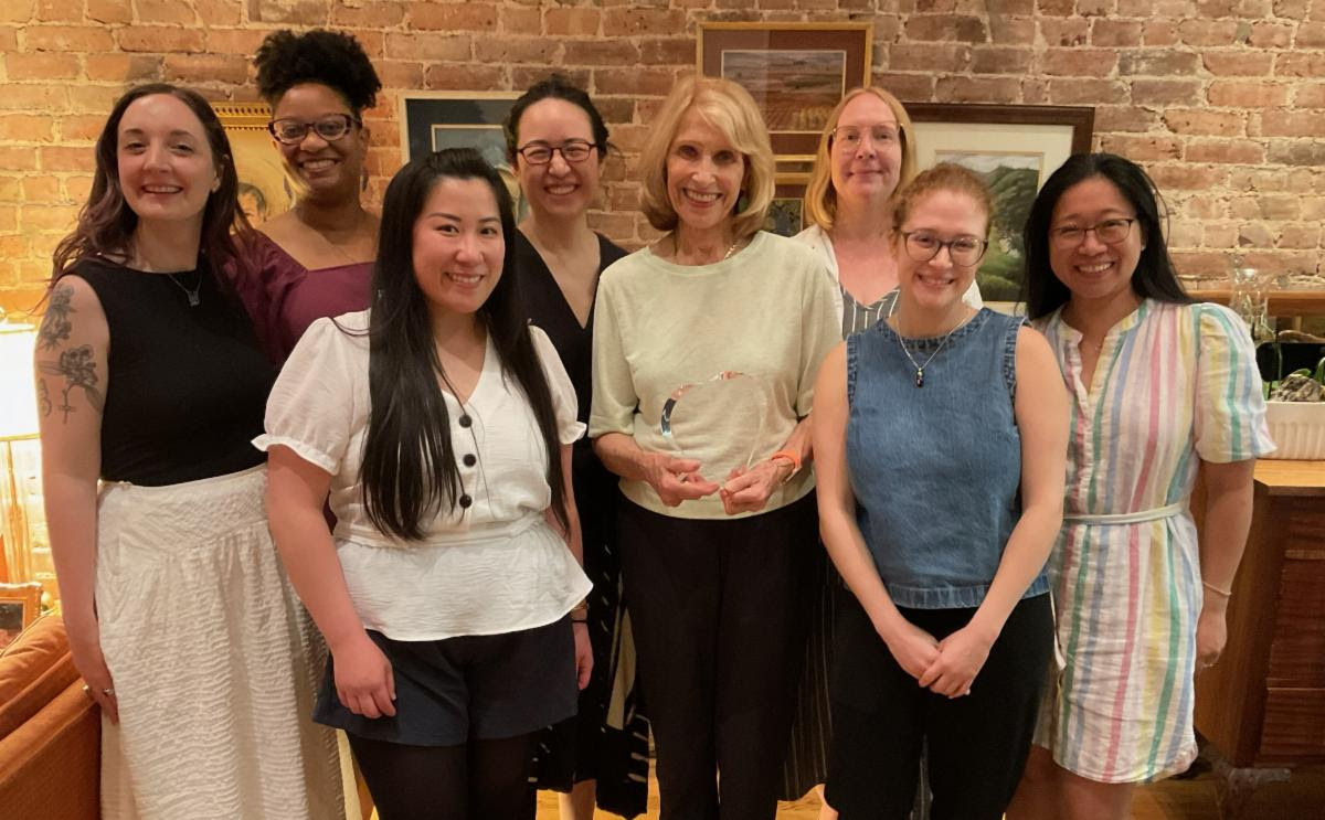 HIGN team with award